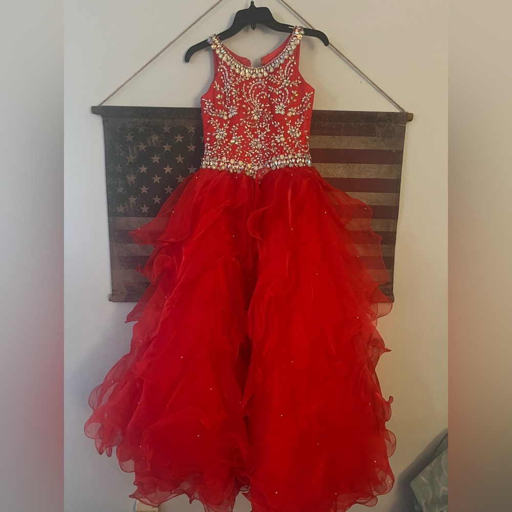 Unique Fashions sz 10 red pageant dress